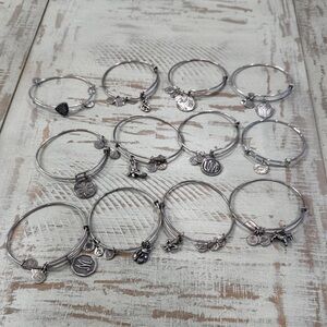 Alex and Ami Charm Bracelet Set